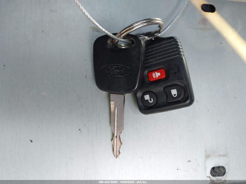 2003 Ford F-150 Lariat/Xlt VIN: 1FTRW07613KD71905 Lot: 43415299