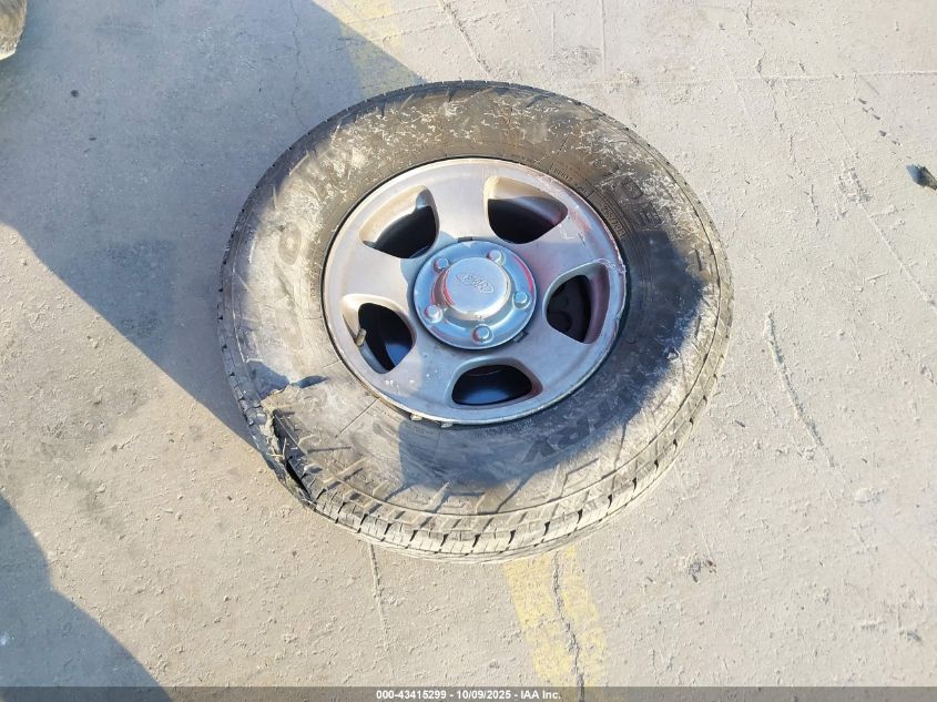 2003 Ford F-150 Lariat/Xlt VIN: 1FTRW07613KD71905 Lot: 43415299