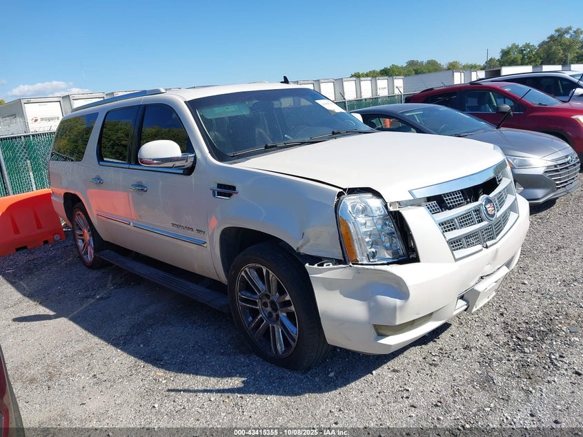 CADILLAC ESCALADE PLATINUM EDITION