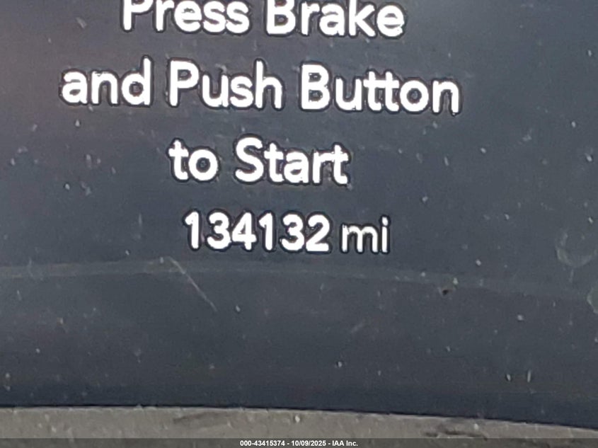 2018 Chrysler Pacifica Limited VIN: 2C4RC1GG4JR106594 Lot: 43415374