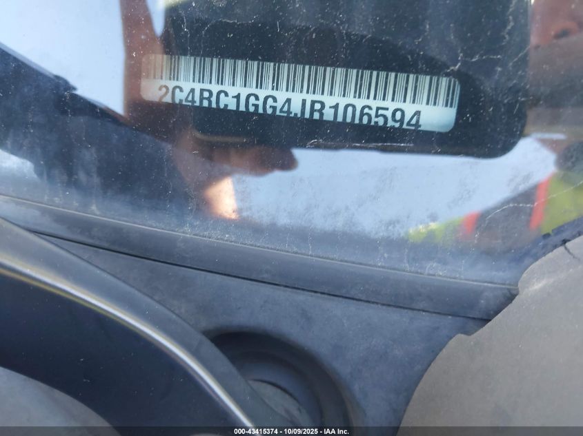2018 Chrysler Pacifica Limited VIN: 2C4RC1GG4JR106594 Lot: 43415374