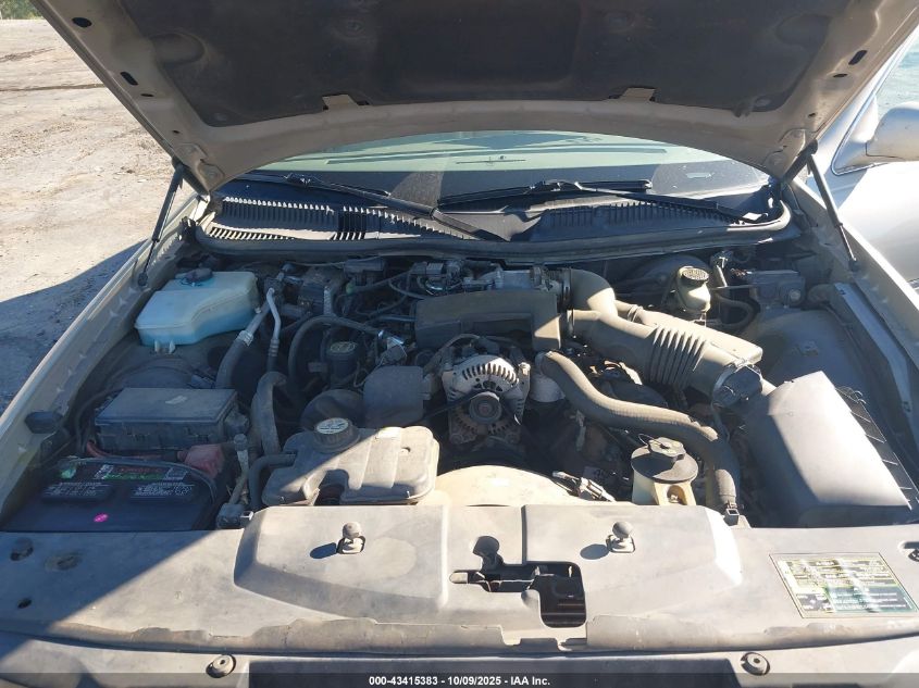 2004 Lincoln Town Car Ultimate VIN: 1LNHM83W34Y675155 Lot: 43415383