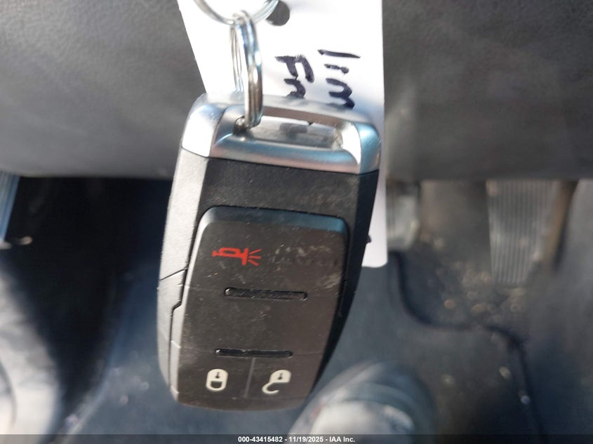 2023 Ram 3500 Tradesman 4X2 8' Box VIN: 3C63RPGL7PG525100 Lot: 43415482