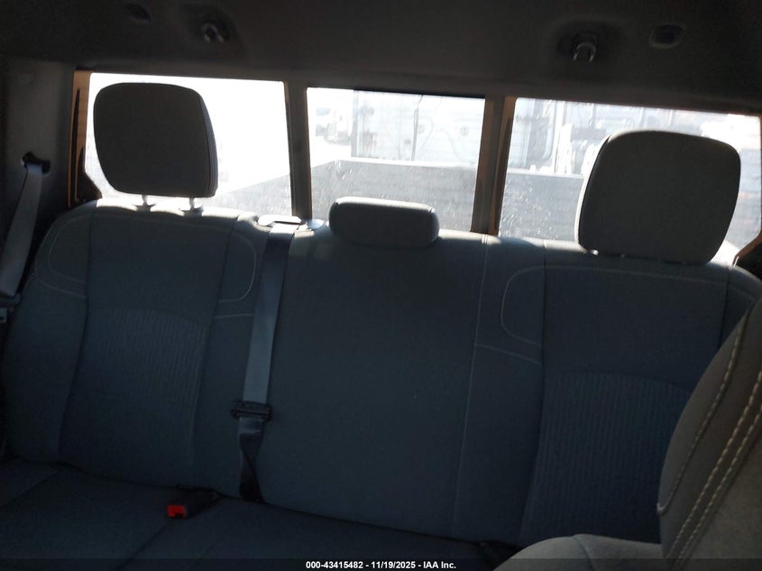 2023 Ram 3500 Tradesman 4X2 8' Box VIN: 3C63RPGL7PG525100 Lot: 43415482