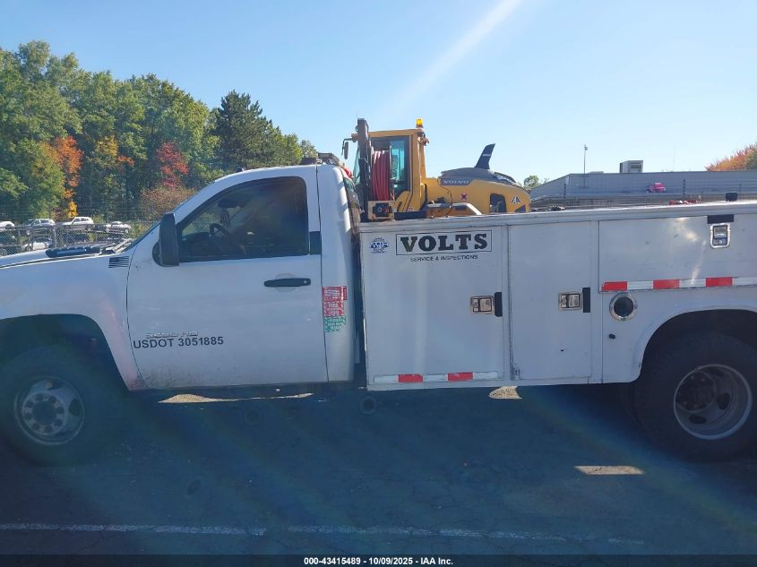 2013 Chevrolet Silverado 3500Hd Chassis Work Truck VIN: 1GB3CZCG4DF220573 Lot: 43415489