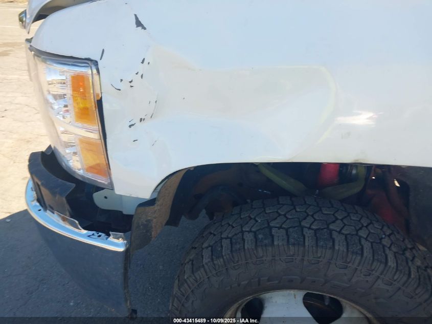 2013 Chevrolet Silverado 3500Hd Chassis Work Truck VIN: 1GB3CZCG4DF220573 Lot: 43415489