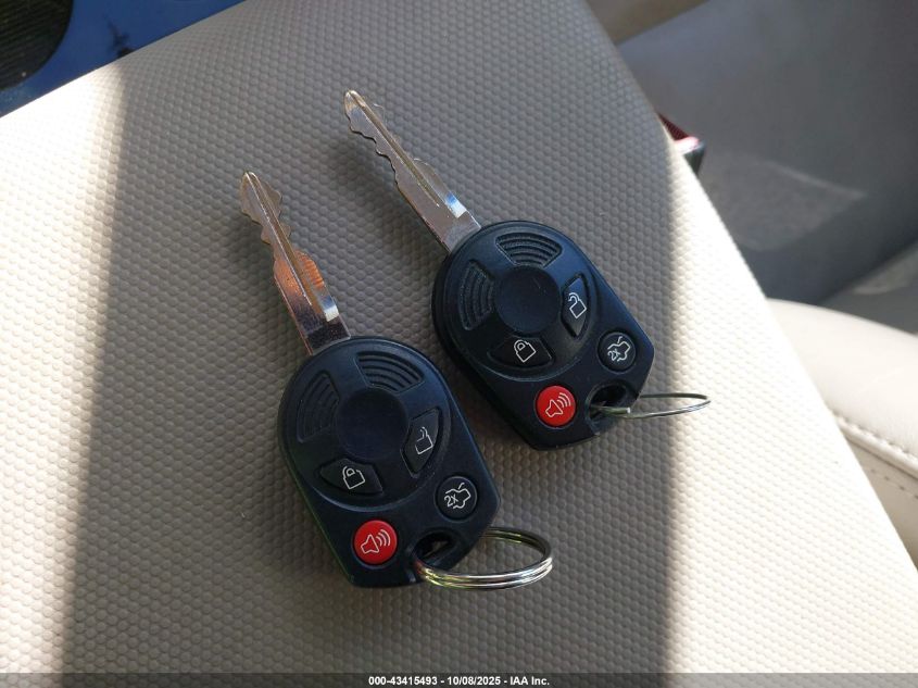 2009 Ford Escape Hybrid Limited VIN: 1FMCU49339KC47743 Lot: 43415493