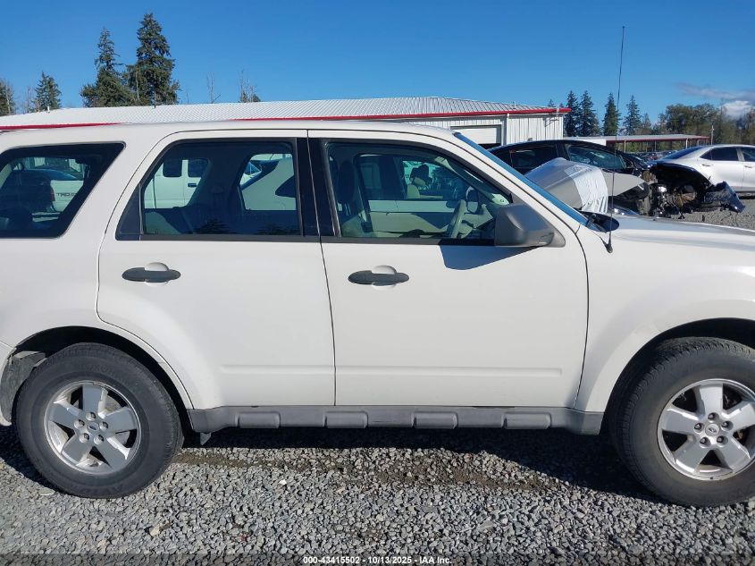 2009 Ford Escape Xls/Xls Manual VIN: 1FMCU02749KB31375 Lot: 43415502