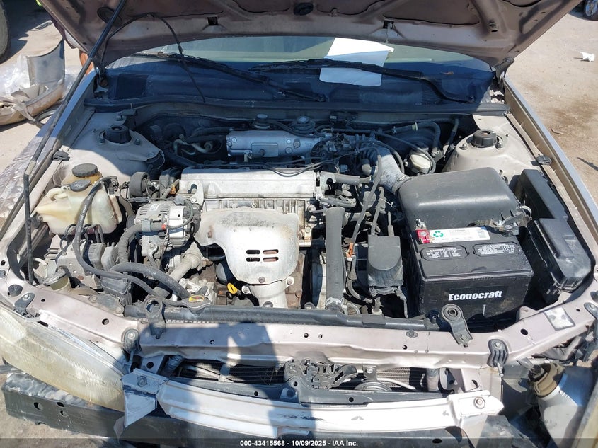 1998 Toyota Camry Le VIN: 4T1BG22K2WU387825 Lot: 43415568