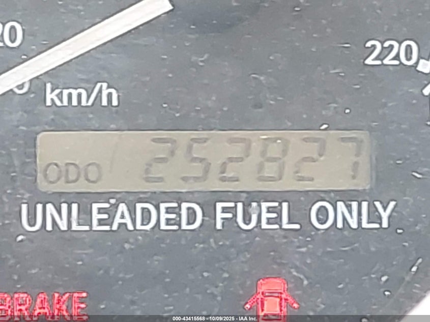 1998 Toyota Camry Le VIN: 4T1BG22K2WU387825 Lot: 43415568