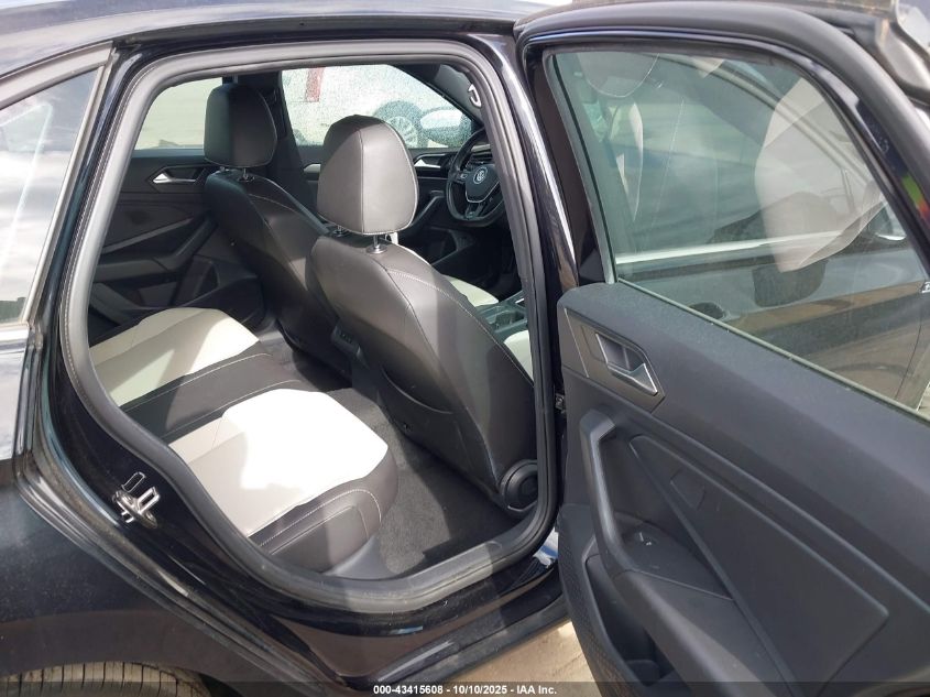 2019 Volkswagen Jetta 1.4T R-Line/1.4T S/1.4T Se VIN: 3VWC57BU2KM244382 Lot: 43415608