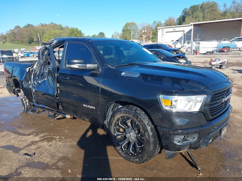 RAM 1500 BIG HORN 4X4 5 7 BOX