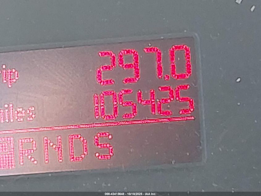 2007 Volkswagen New Beetle 2.5 VIN: 3VWRF31YX7M400485 Lot: 43415648