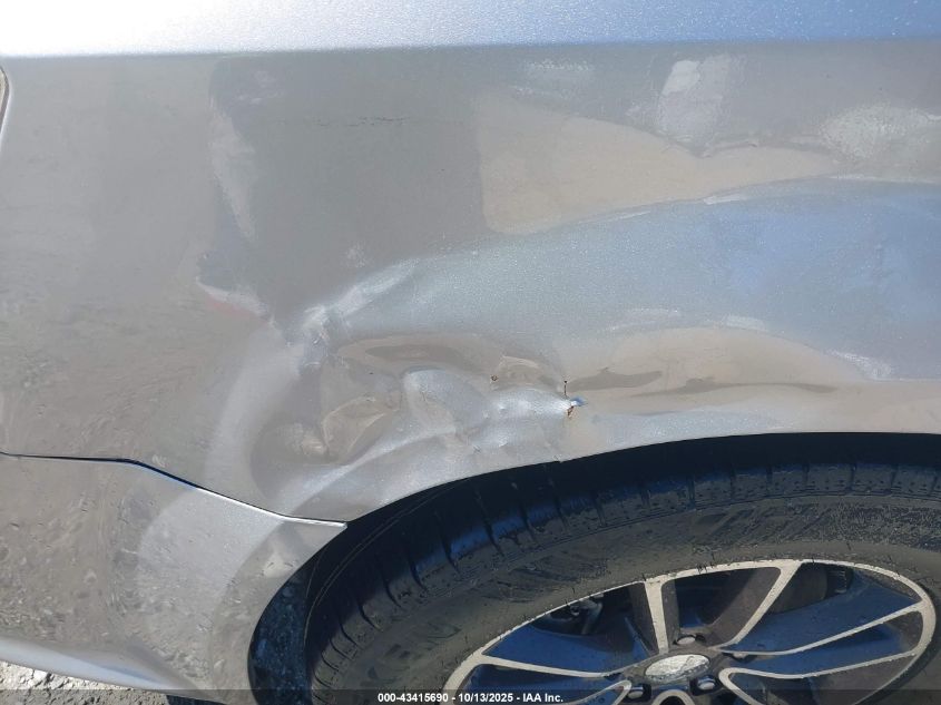 2017 Dodge Grand Caravan Sxt VIN: 2C4RDGCG0HR696633 Lot: 43415690