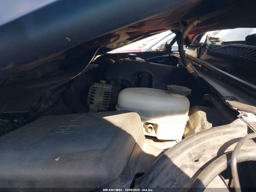 2003 Chevrolet Silverado 1500 VIN: 1GCEK19V43E272305 Lot: 43415693