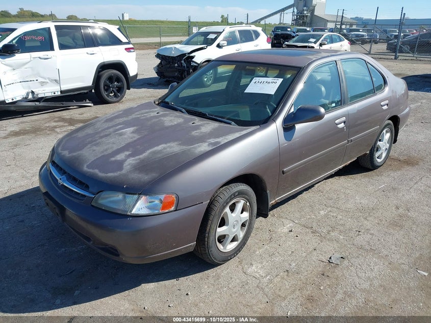 1N4DL01D8WC226455 1998 NISSAN ALTIMA photo no. 2