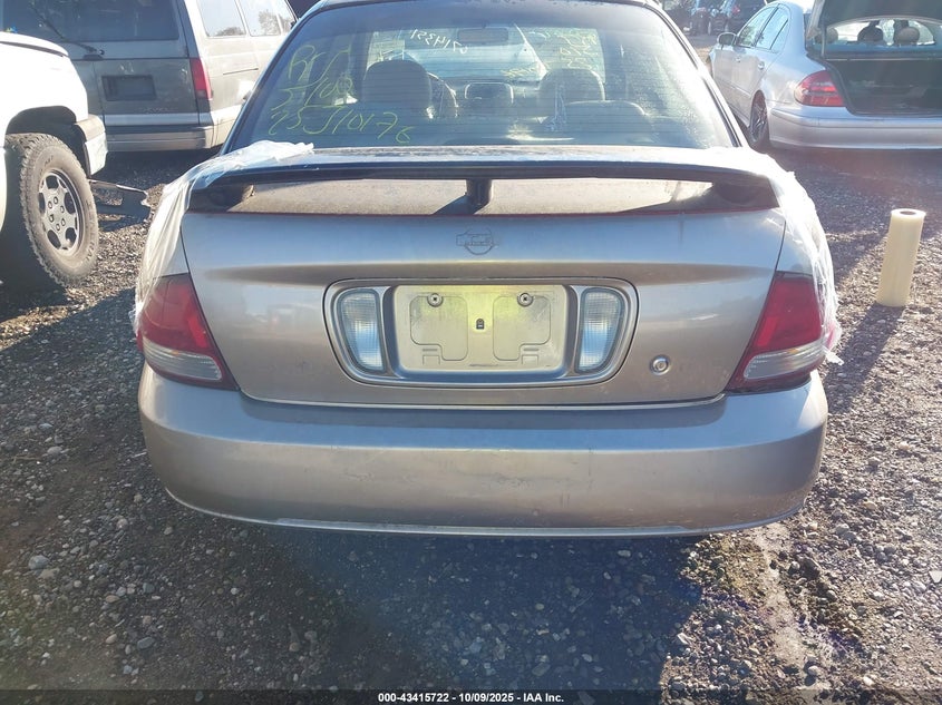 3N1CB51DX1L490525 2001 NISSAN SENTRA photo no. 6