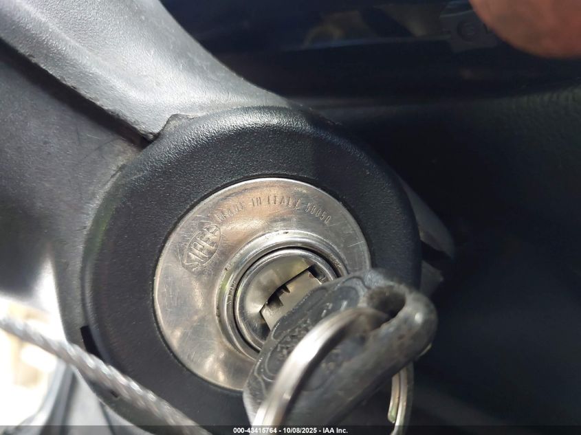 1986 Alfa Romeo Veloce 2000 Spider VIN: ZARBA5410G1038117 Lot: 43415764