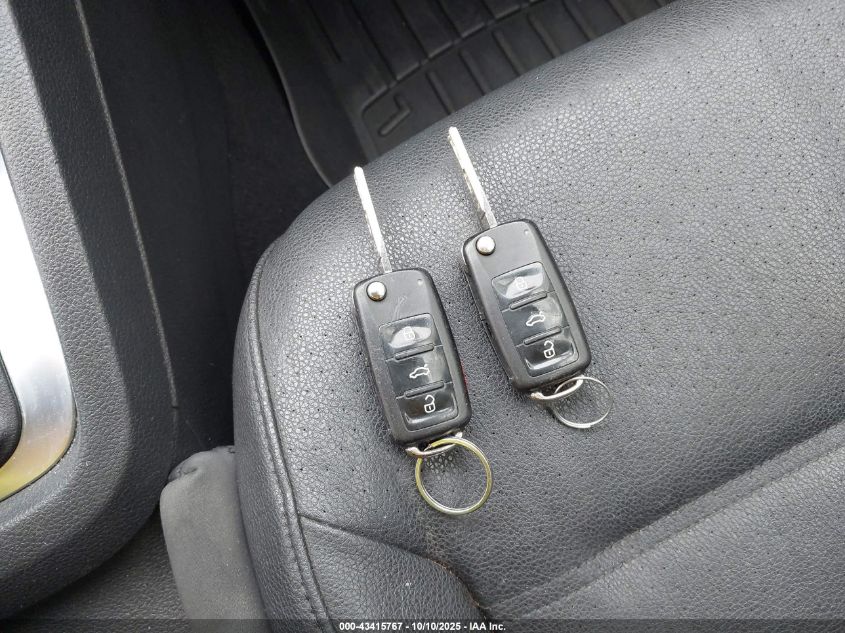 2012 Volkswagen Jetta 2.0L Tdi VIN: 3VWLL7AJ5CM346693 Lot: 43415767