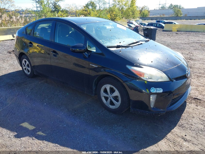 TOYOTA PRIUS THREE
