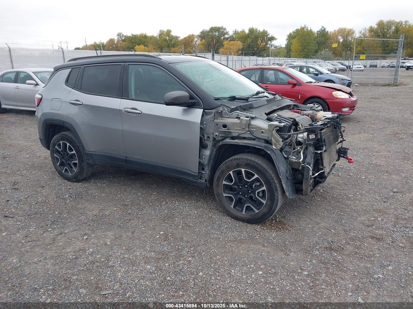 JEEP COMPASS TRAILHAWK 4X4
