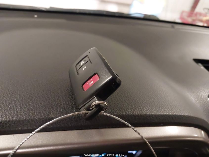 2018 Toyota Rav4 Hybrid Xle VIN: JTMRJREV5JD236814 Lot: 43415899