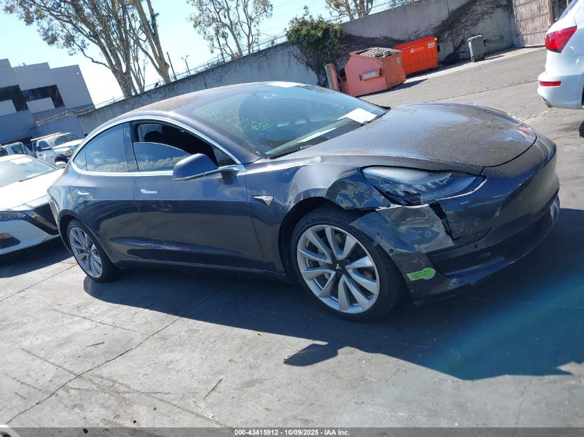 2018 Tesla Model 3 Long Range/Mid Range VIN: 5YJ3E1EAXJF035654 Lot: 43415912