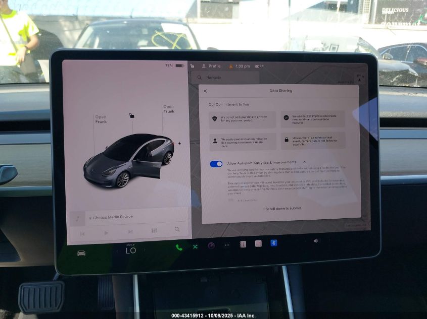 2018 Tesla Model 3 Long Range/Mid Range VIN: 5YJ3E1EAXJF035654 Lot: 43415912