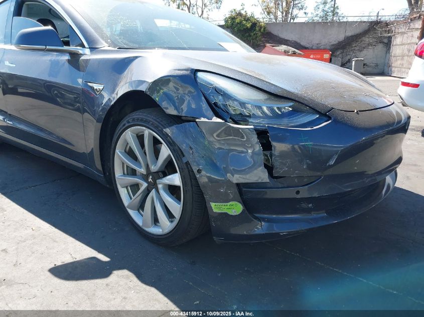 2018 Tesla Model 3 Long Range/Mid Range VIN: 5YJ3E1EAXJF035654 Lot: 43415912