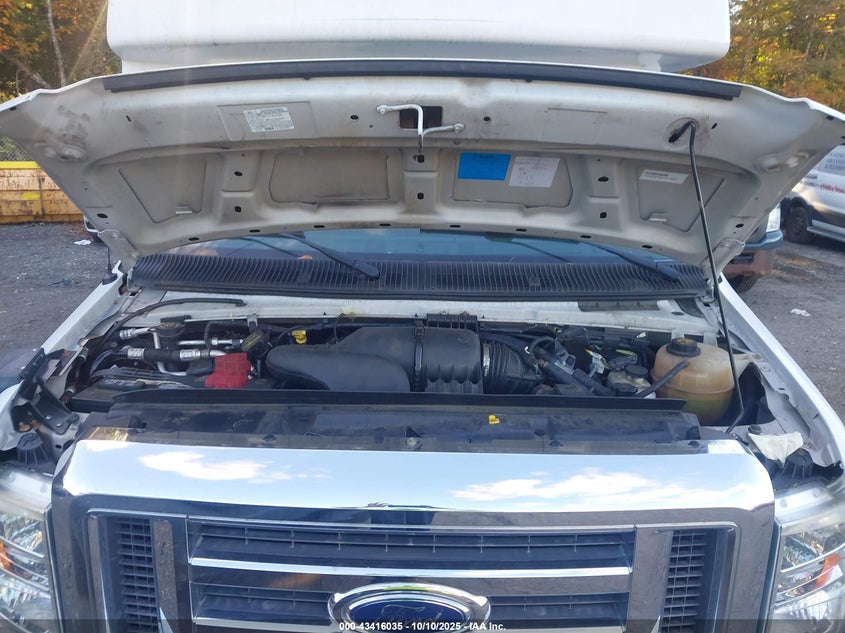 2012 Ford E-350 Cutaway VIN: 1FDEE3FS6CDB18922 Lot: 43416035