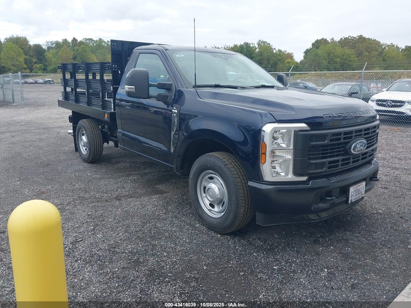 FORD F-250 XL