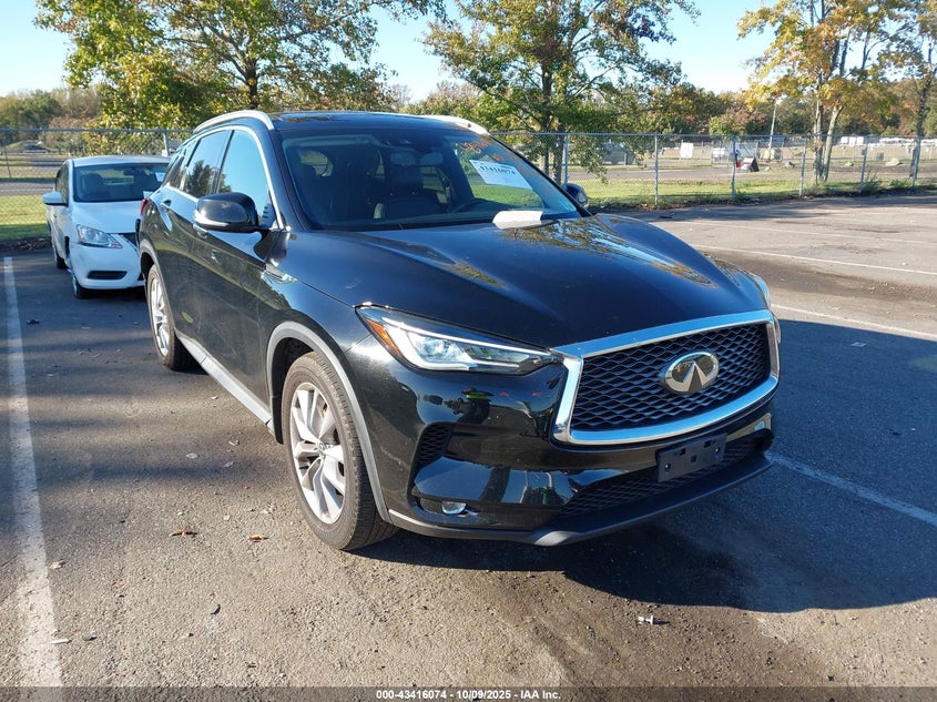 INFINITI QX50 LUXE AWD