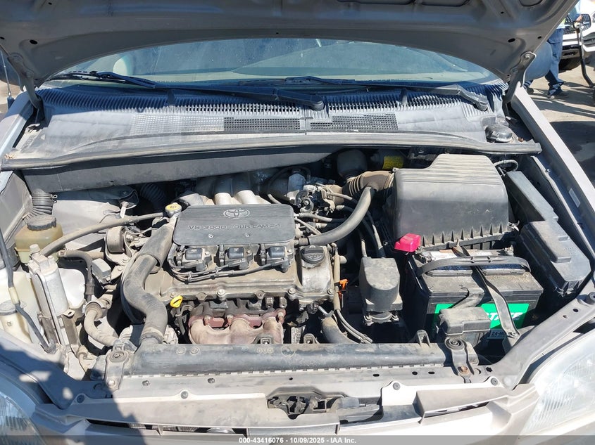 2000 Toyota Sienna Le VIN: 4T3ZF13C2YU232902 Lot: 43416076