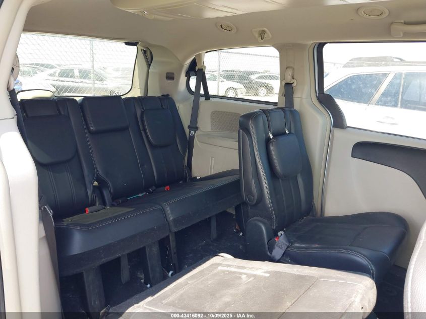 2013 Chrysler Town & Country Touring VIN: 2C4RC1BG8DR621027 Lot: 43416092