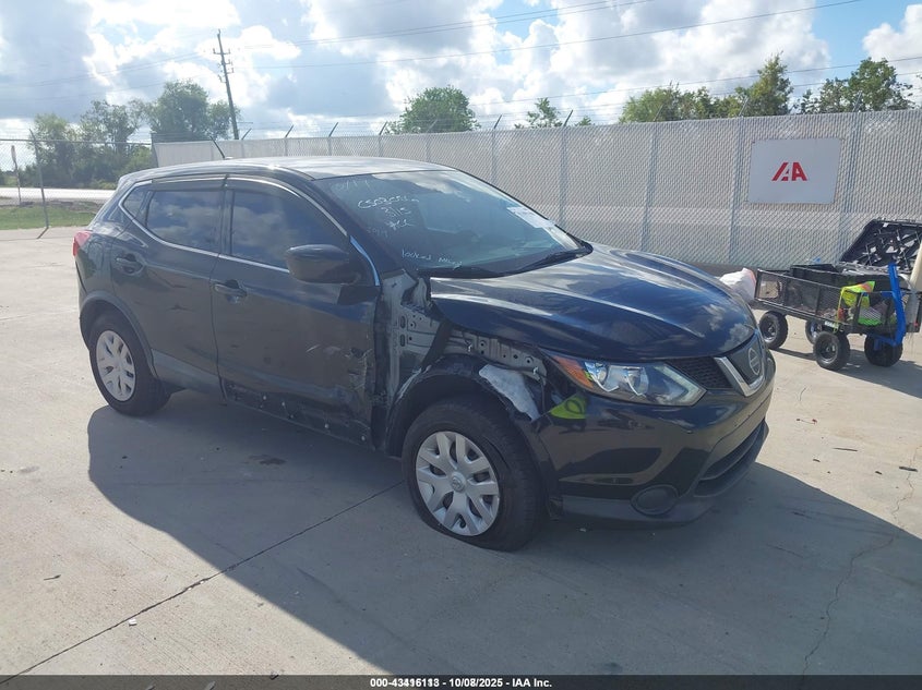 NISSAN ROGUE SPORT S