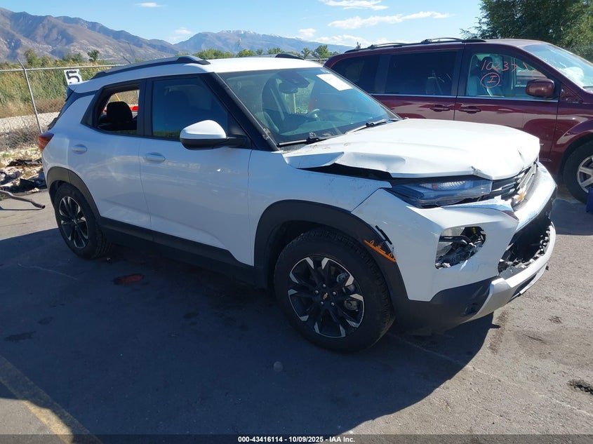 CHEVROLET TRAILBLAZER FWD LT