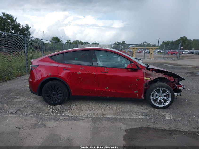 2024 Tesla Model Y Long Range Dual Motor All-Wheel Drive VIN: 7SAYGDEEXRA245350 Lot: 43416158