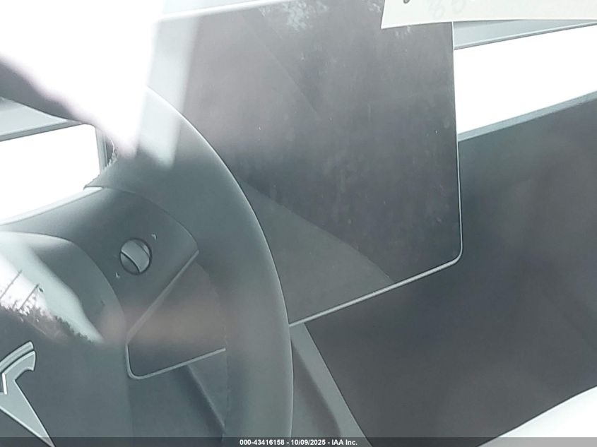 2024 Tesla Model Y Long Range Dual Motor All-Wheel Drive VIN: 7SAYGDEEXRA245350 Lot: 43416158