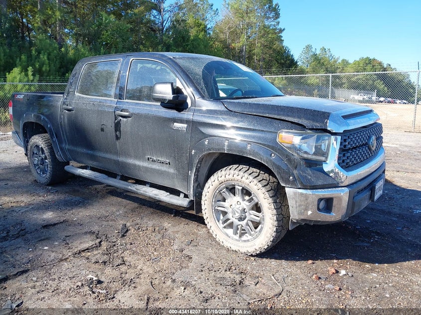 TOYOTA TUNDRA SR5