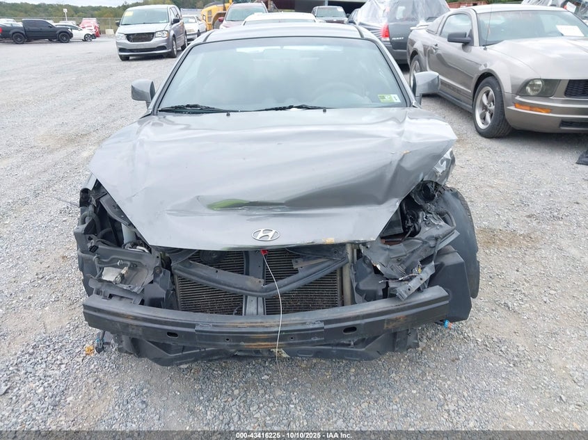 2007 Hyundai Tiburon Gs VIN: KMHHM66D47U246049 Lot: 43416225