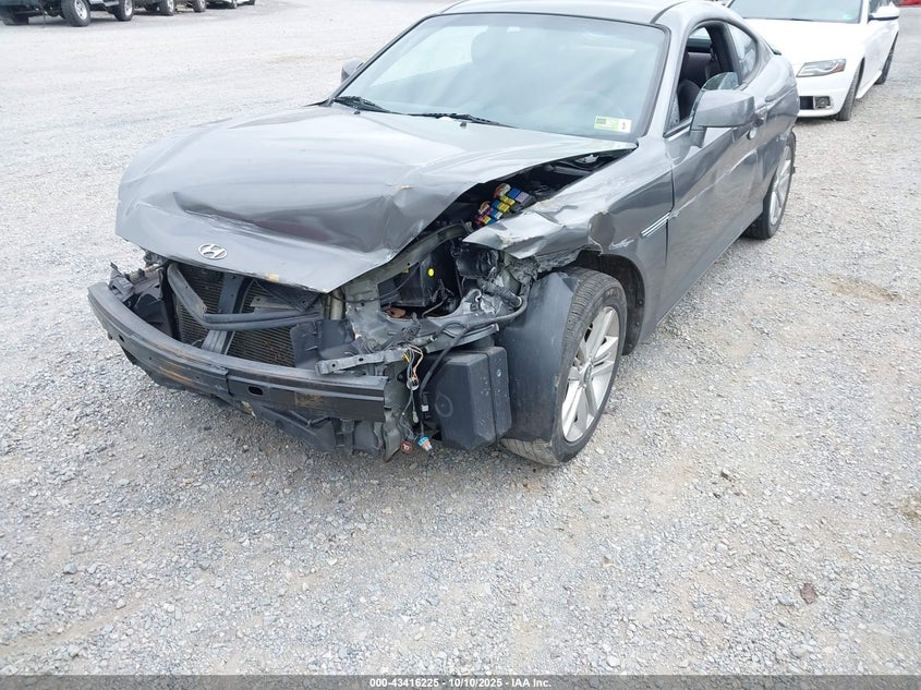 2007 Hyundai Tiburon Gs VIN: KMHHM66D47U246049 Lot: 43416225