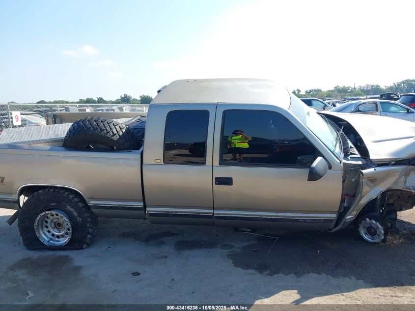 1998 Chevrolet K1500 Fleetside VIN: 1GCEK19R0WE127348 Lot: 43416236