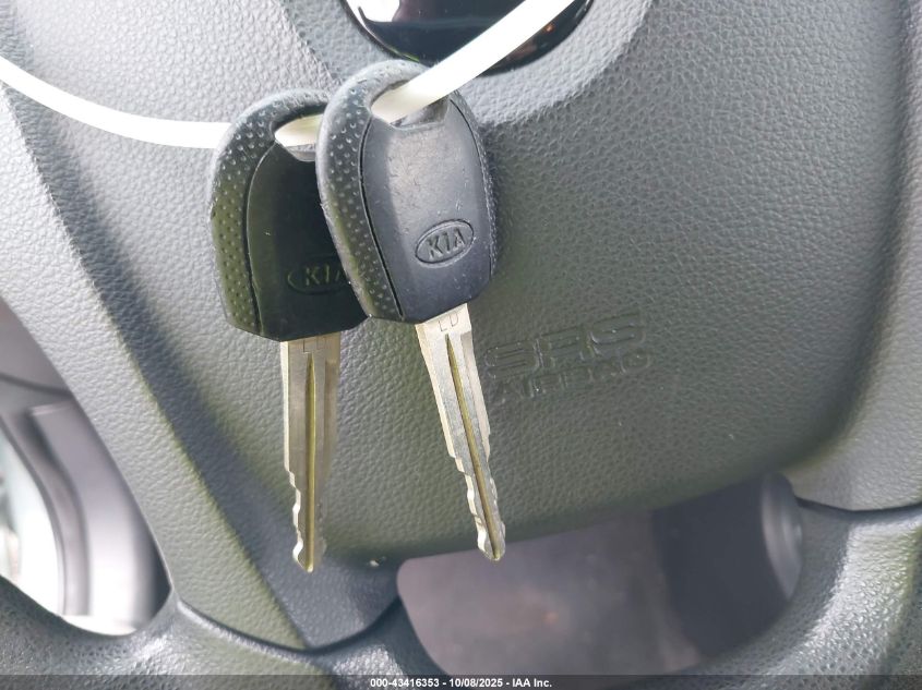 2007 Kia Sportage Lx VIN: KNDJF724177300126 Lot: 43416353