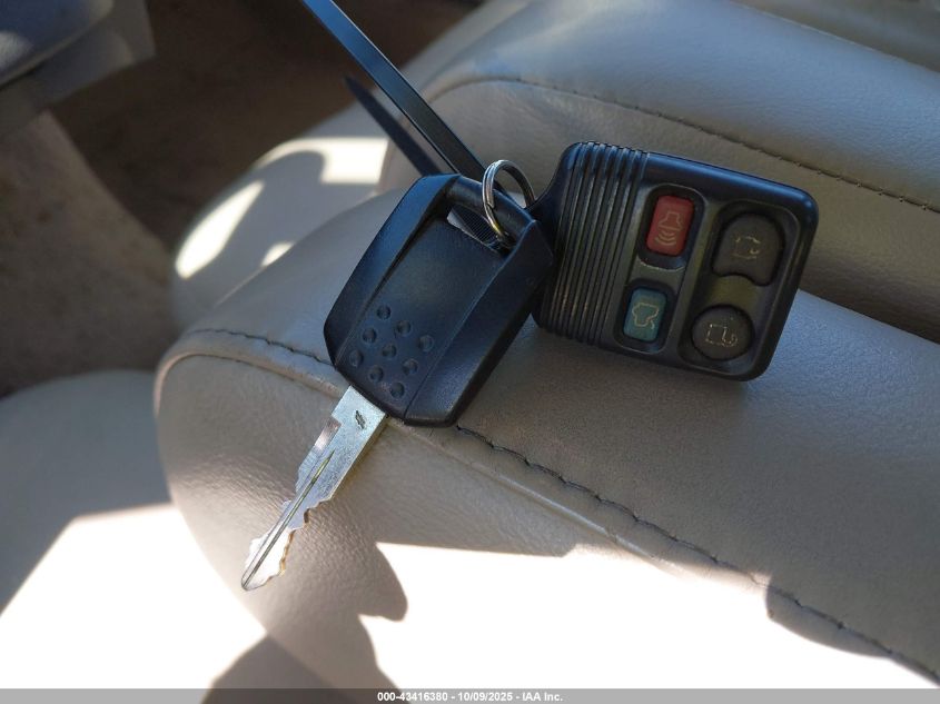 2006 Mercury Grand Marquis Ls VIN: 2MEHM75V76X628411 Lot: 43416380