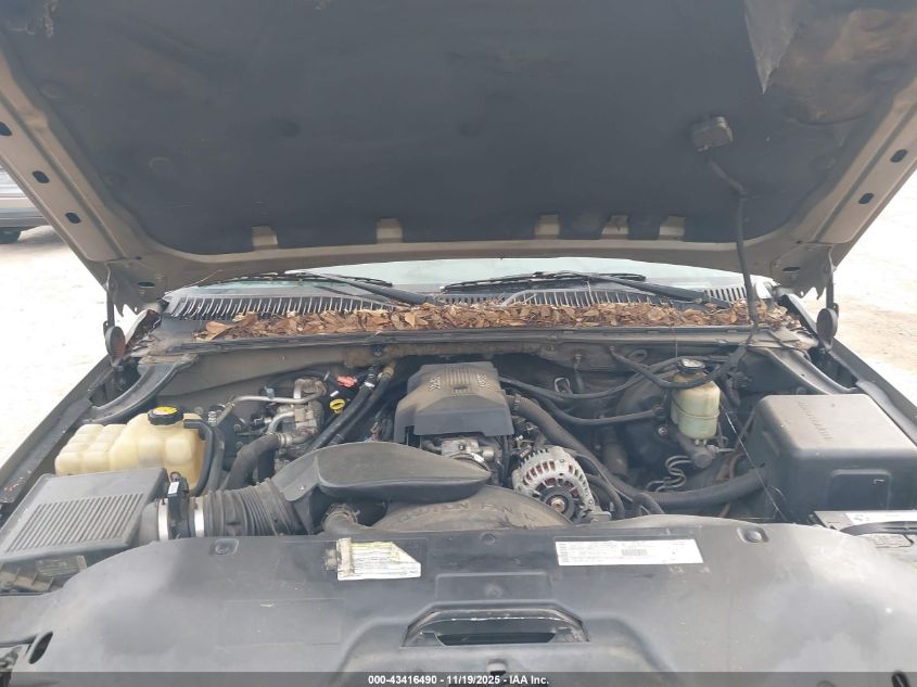 2000 GMC Yukon Sle VIN: 1GKEC13T5YJ121478 Lot: 43416490