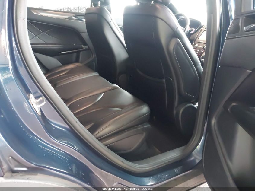 2016 Lincoln Mkc Premier VIN: 5LMCJ1C95GUJ31964 Lot: 43416529