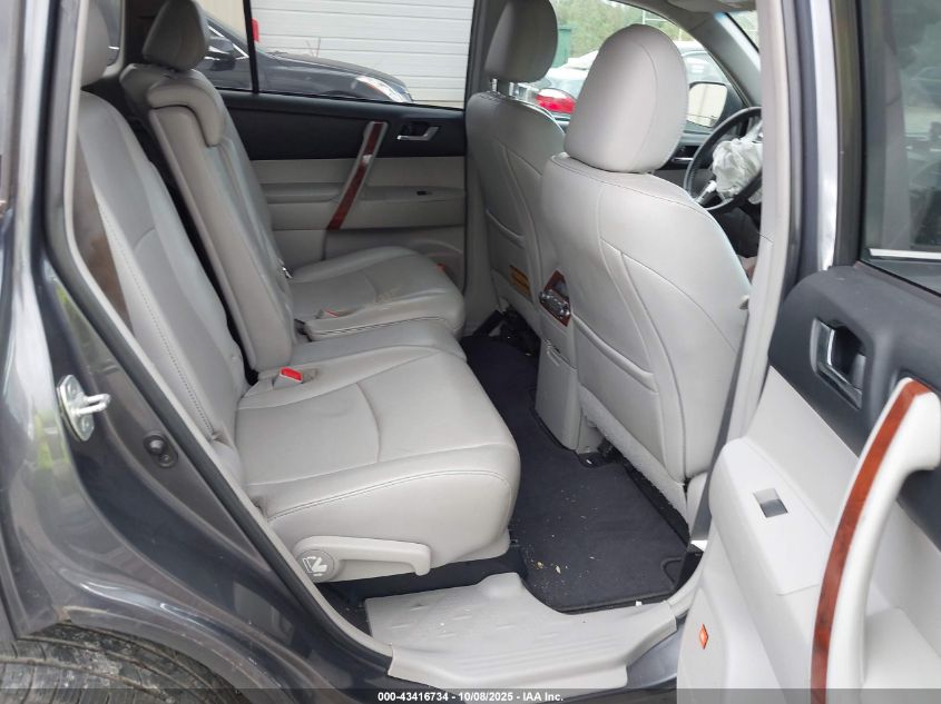 2013 Toyota Highlander V6 Limited VIN: 5TDDK3EH2DS215913 Lot: 43416734