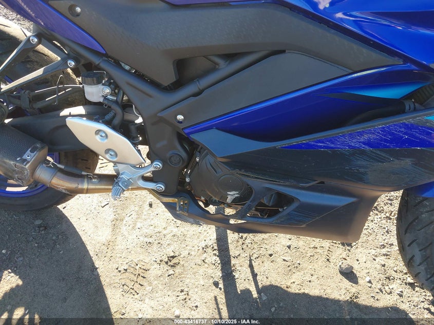 2024 Yamaha Yzfr3 A VIN: MH3RH18Y5RK014947 Lot: 43416737