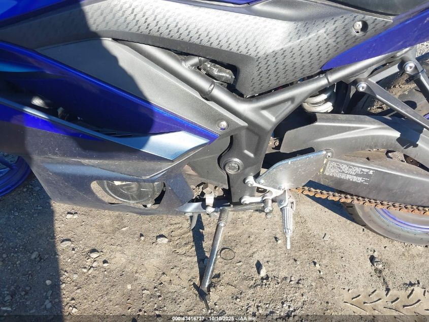 2024 Yamaha Yzfr3 A VIN: MH3RH18Y5RK014947 Lot: 43416737