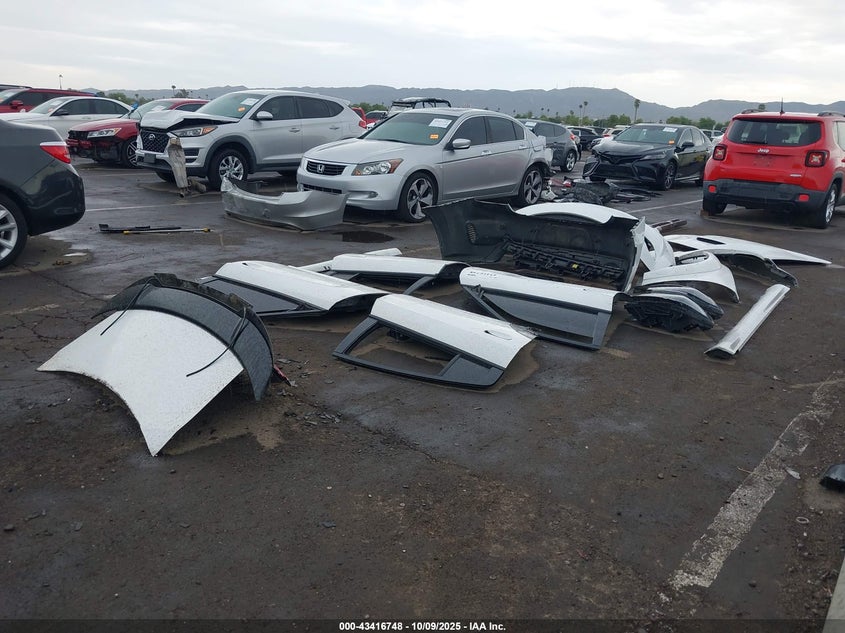 Vin: 2c3cdxl90hh595187, lot: 43911566, dodge charger srt hellcat rwd 20174